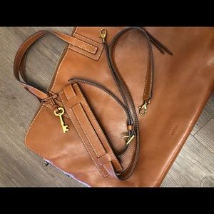 Fossil Leather Crossbody Work Bag Dual Zippers
